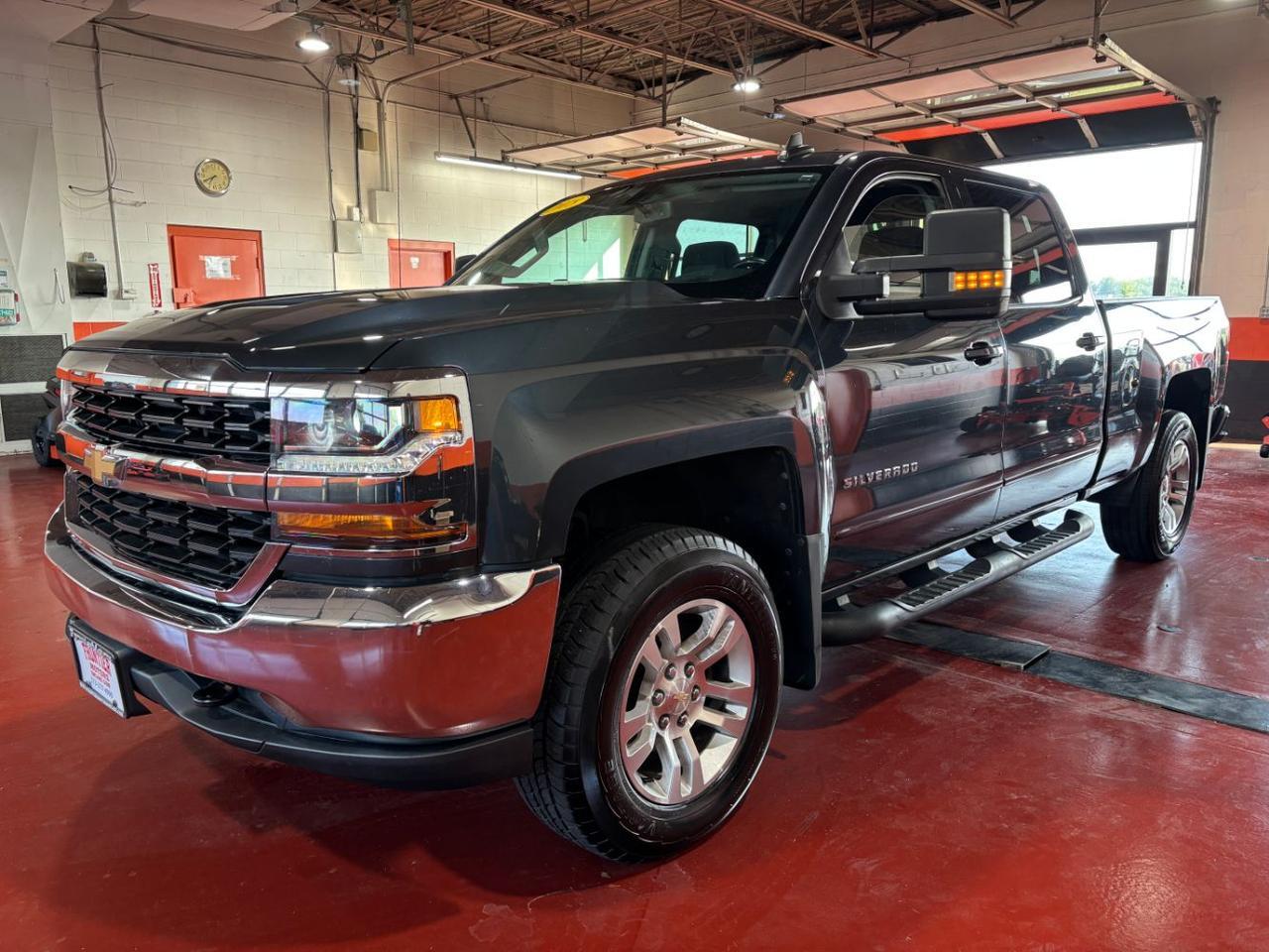 chevrolet silverado 1500 2018 3GCUKREC9JG485285 image chevrolet silverado 1500 2018 3GCUKREC9JG485285 image